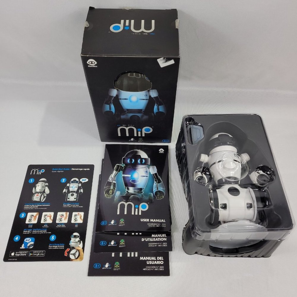 WowWee MIP White 8" Robot Toy Electronic Figure